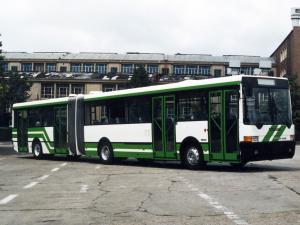 Ikarus 438 '2000